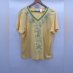 Alfred Dunner Yellow Floral Short Sleeve Top White/Green Embroidered Size Large